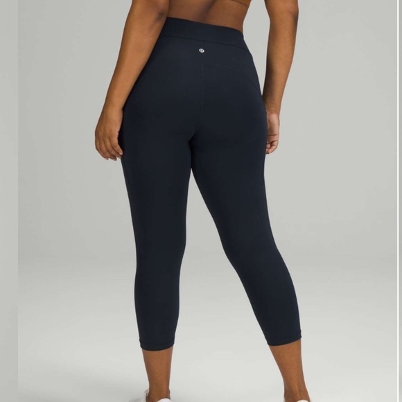 lululemon athletica Pants - Lululemon crop